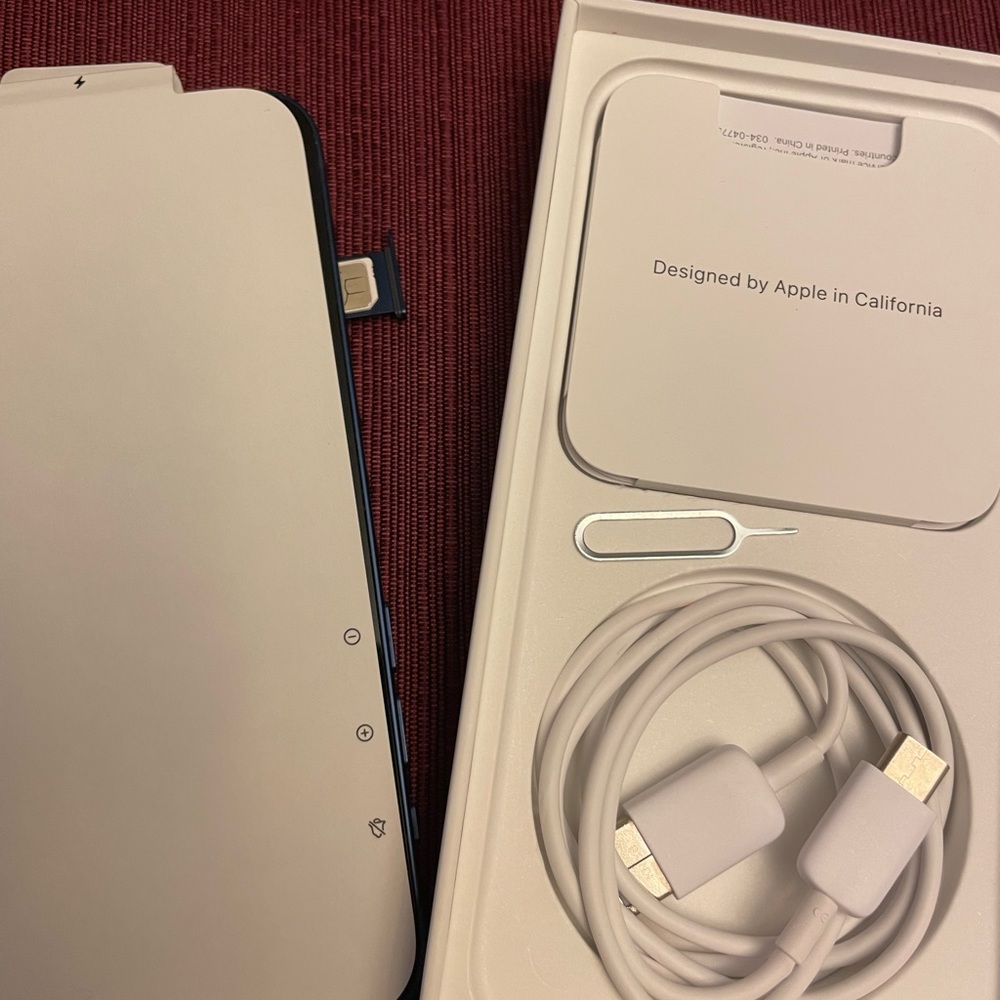Apple iPhone 12, 64GB, LIKE NEW, Blue